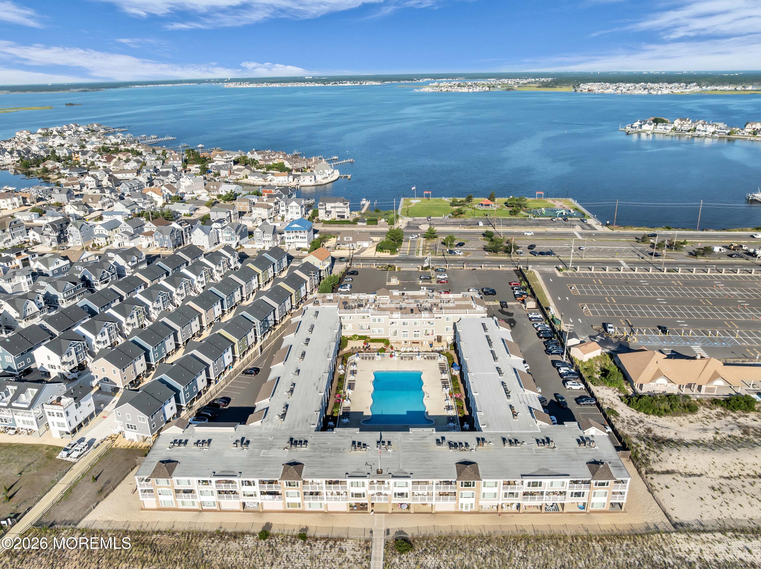 438 Rt-35 N Mantoloking NJ 08738