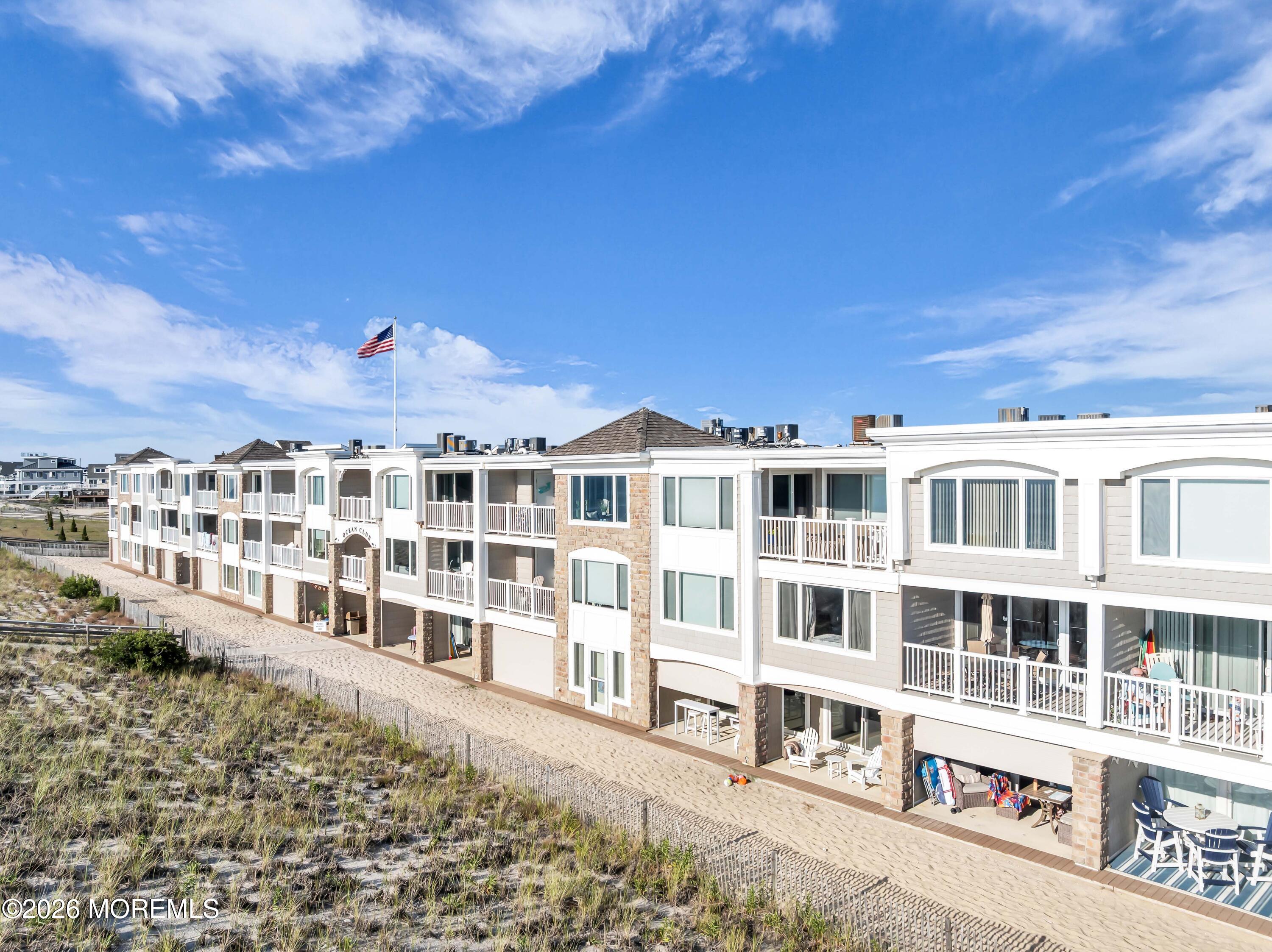438 Rt-35 N Mantoloking NJ 08738
