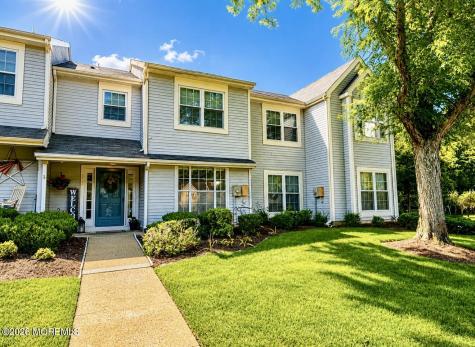272 Sugar Maple Court Howell NJ 07731