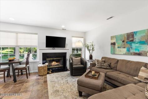 427 Dorchester Way Manalapan NJ 07726