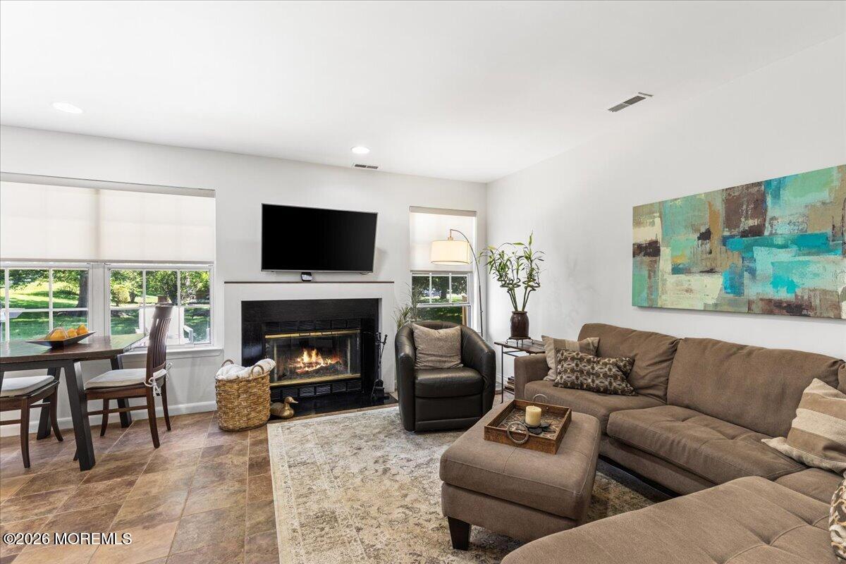427 Dorchester Way Manalapan NJ 07726