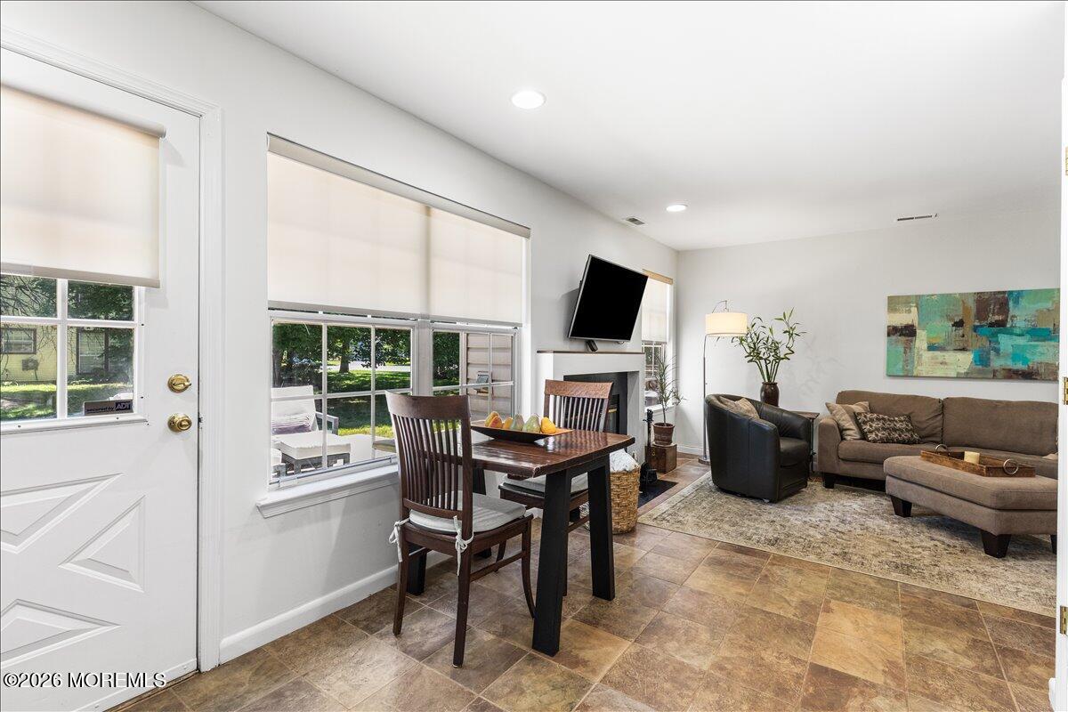 427 Dorchester Way Manalapan NJ 07726