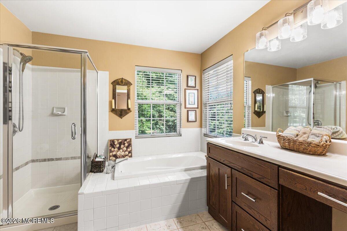 427 Dorchester Way Manalapan NJ 07726
