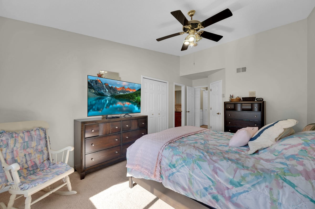 24 Catherine Court Laurence Harbor NJ 08879