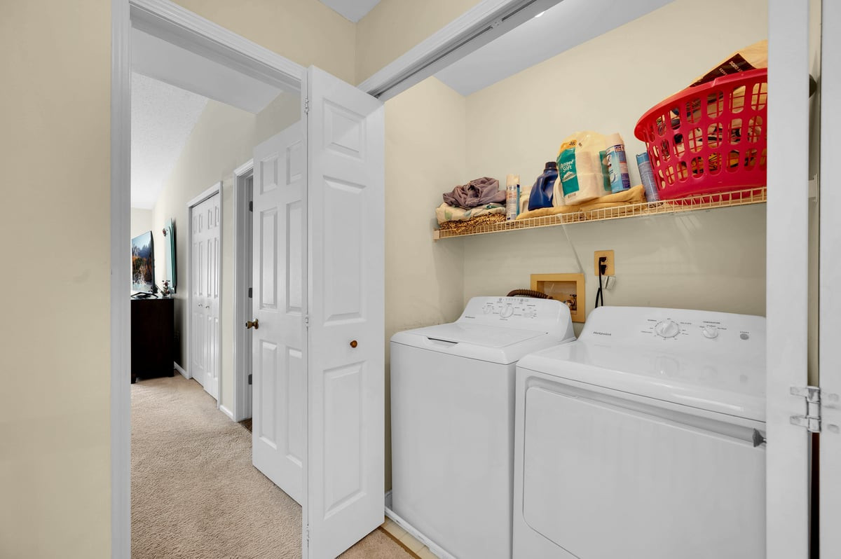 24 Catherine Court Laurence Harbor NJ 08879