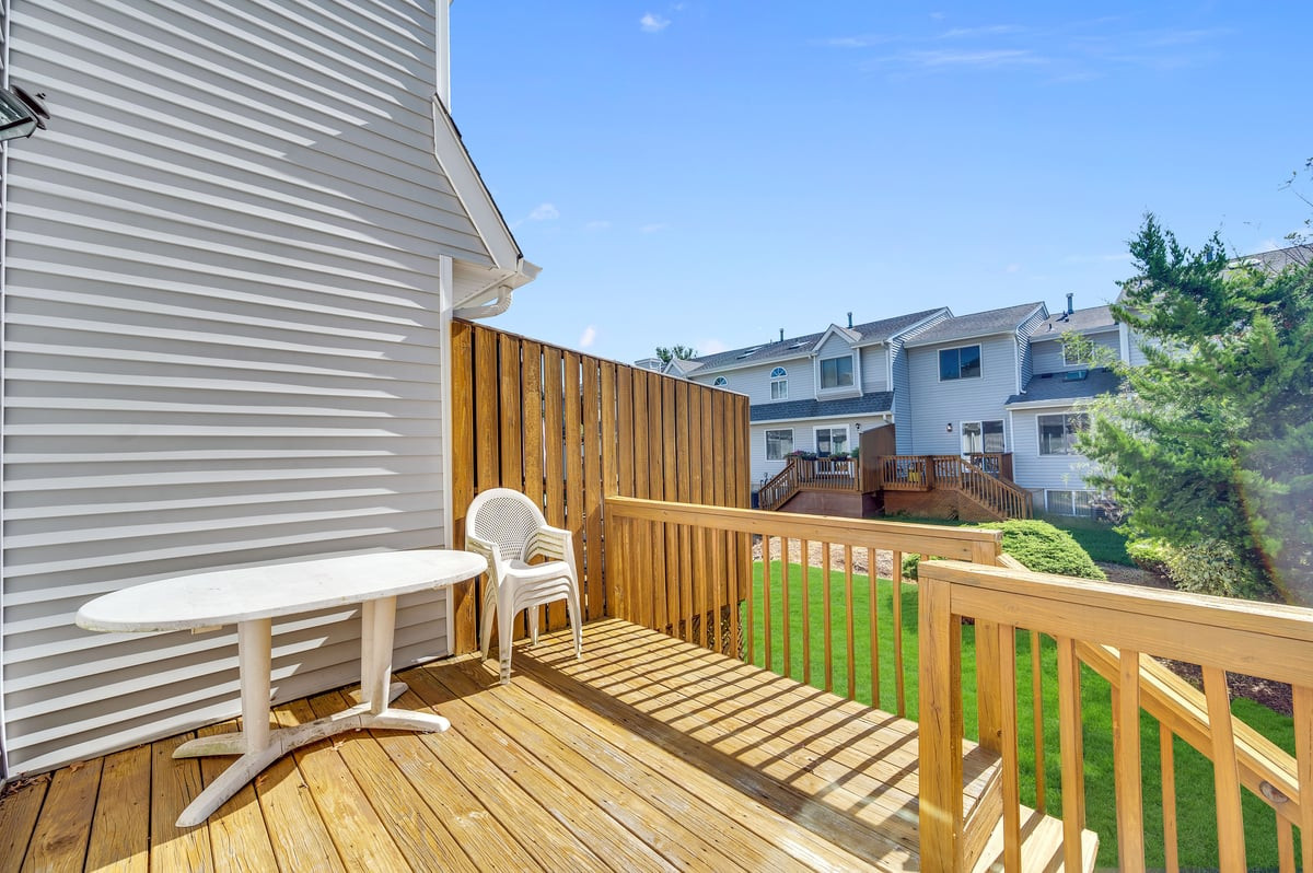24 Catherine Court Laurence Harbor NJ 08879