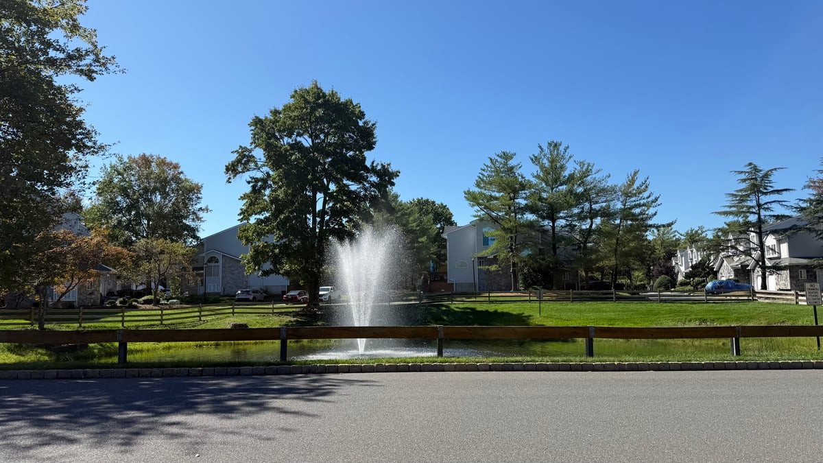 24 Catherine Court Laurence Harbor NJ 08879