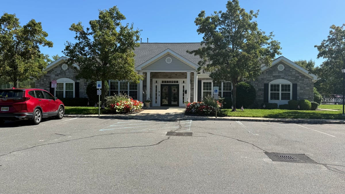 24 Catherine Court Laurence Harbor NJ 08879