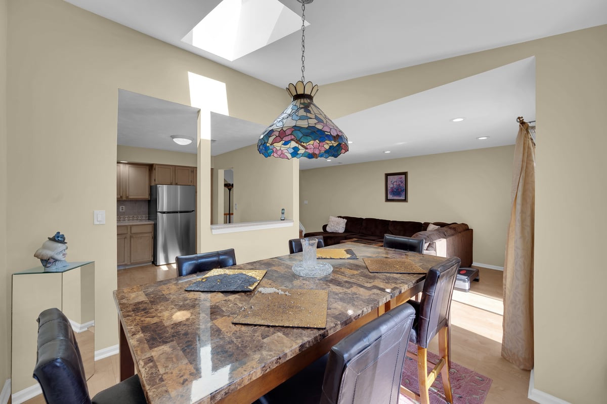 24 Catherine Court Laurence Harbor NJ 08879