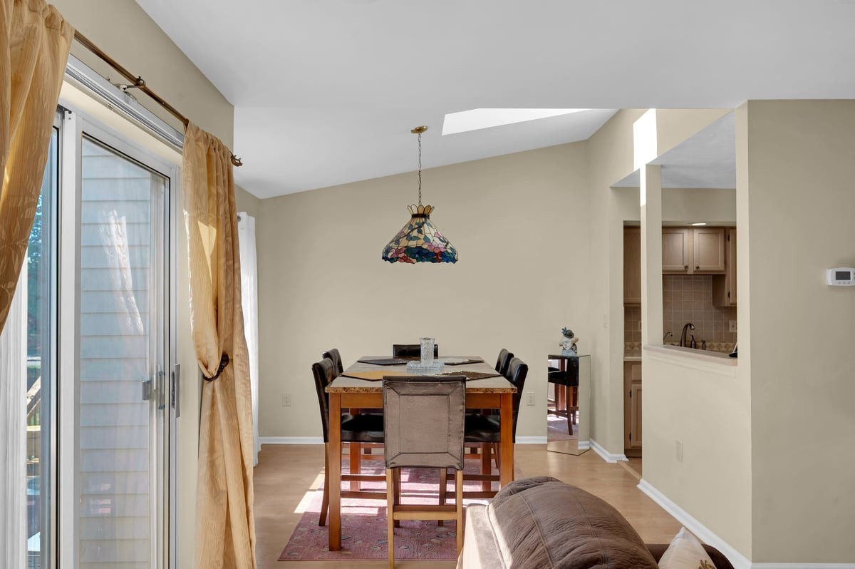 24 Catherine Court Laurence Harbor NJ 08879