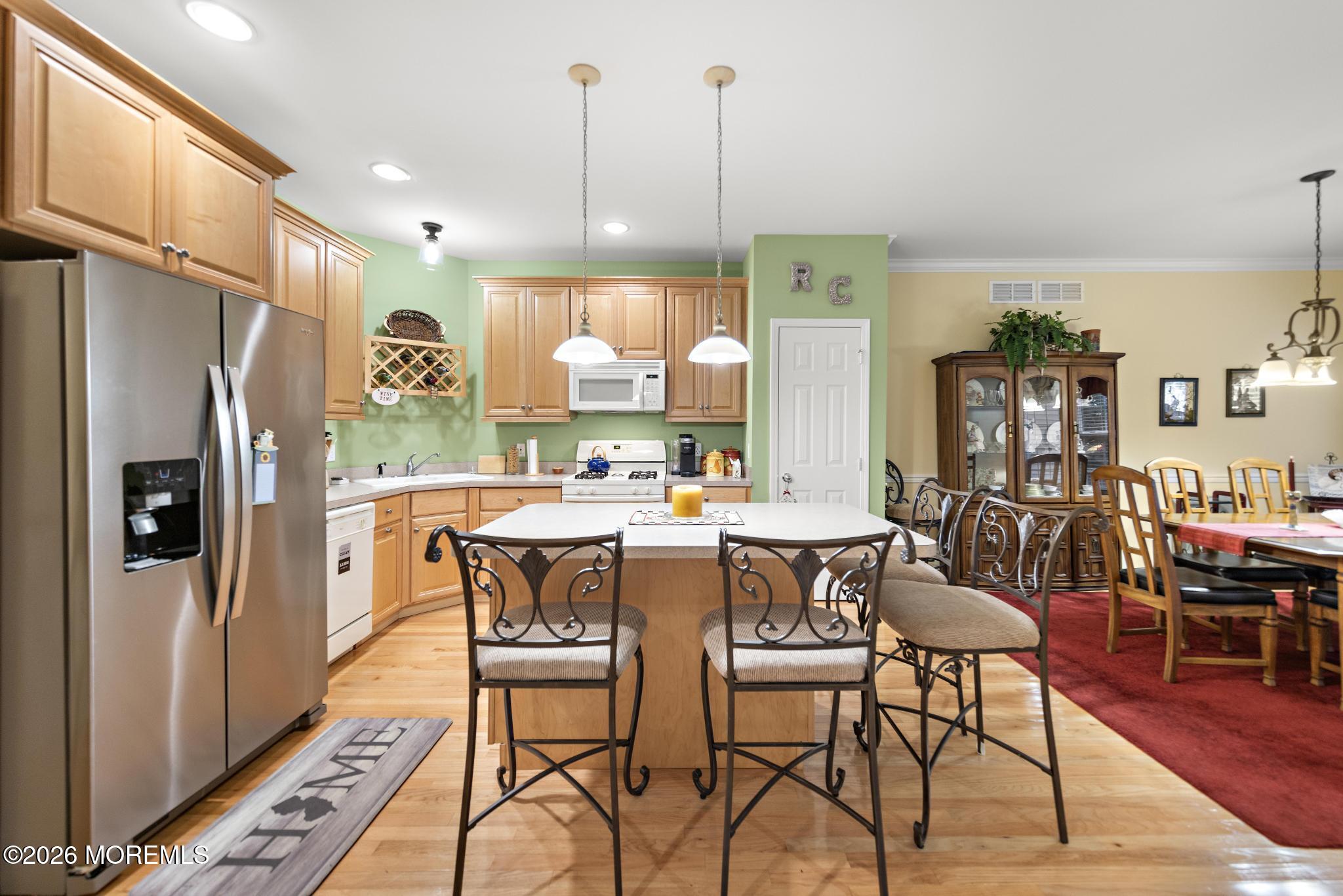 32 Windward Drive Manahawkin NJ 08050