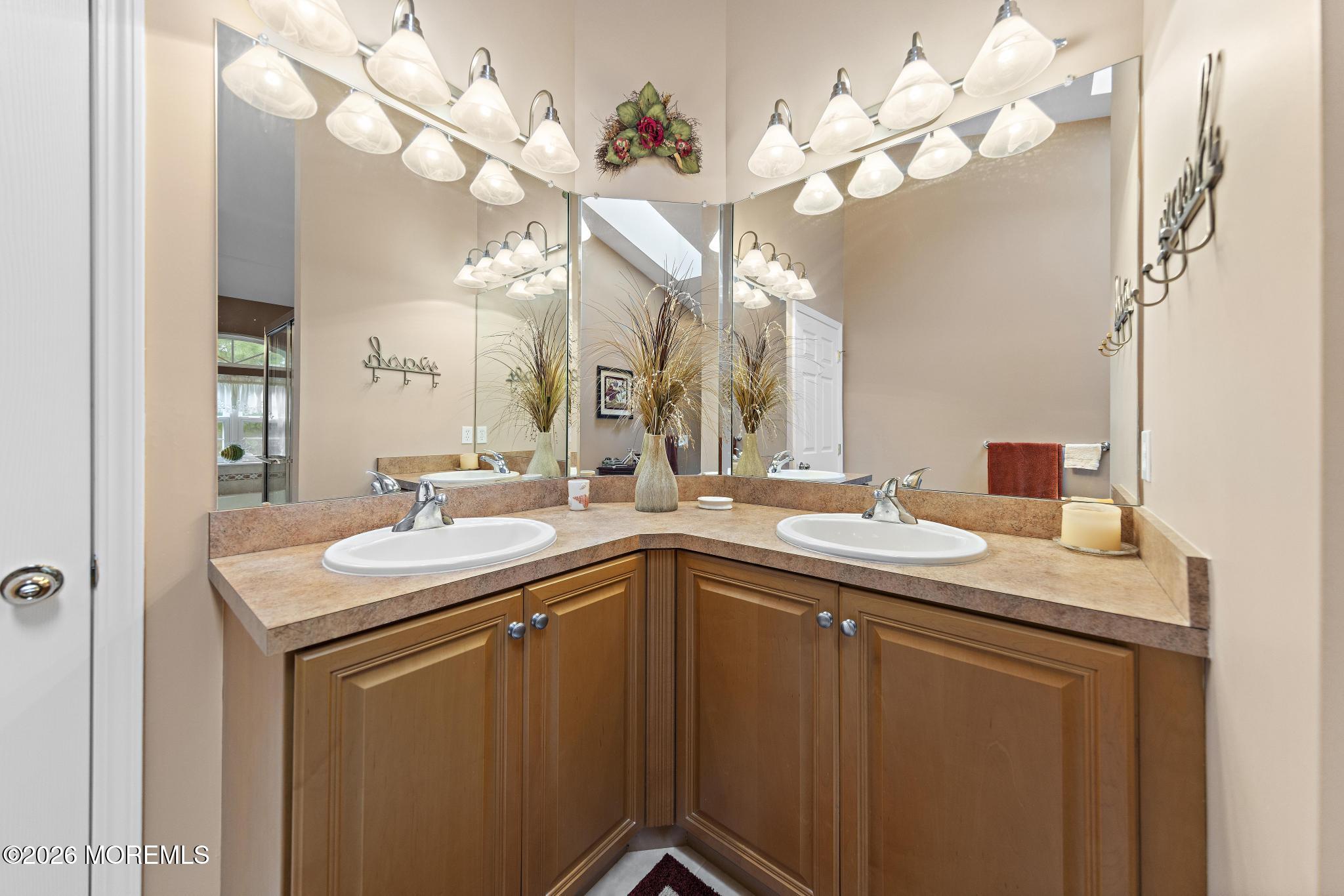 32 Windward Drive Manahawkin NJ 08050