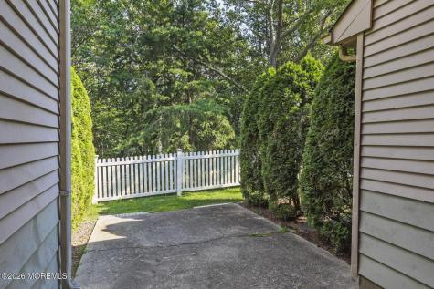 201 Larkspur Lane Jackson NJ 08527