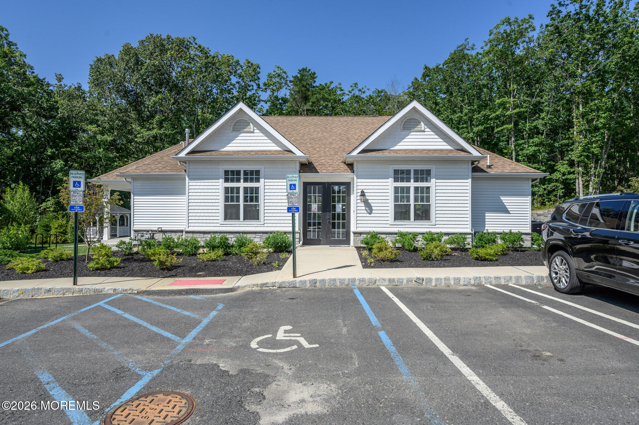 5 Pelham Lane Bayville NJ 08721