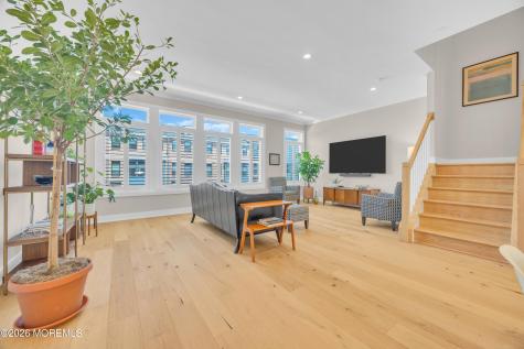 15 Linder Court Middletown NJ 07748