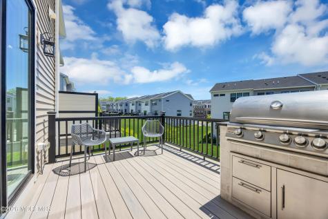 15 Linder Court Middletown NJ 07748