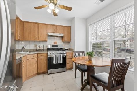 437 Hampton Court Manalapan NJ 07726