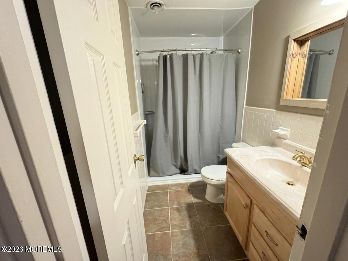 44 Judson Street Edison NJ 08837