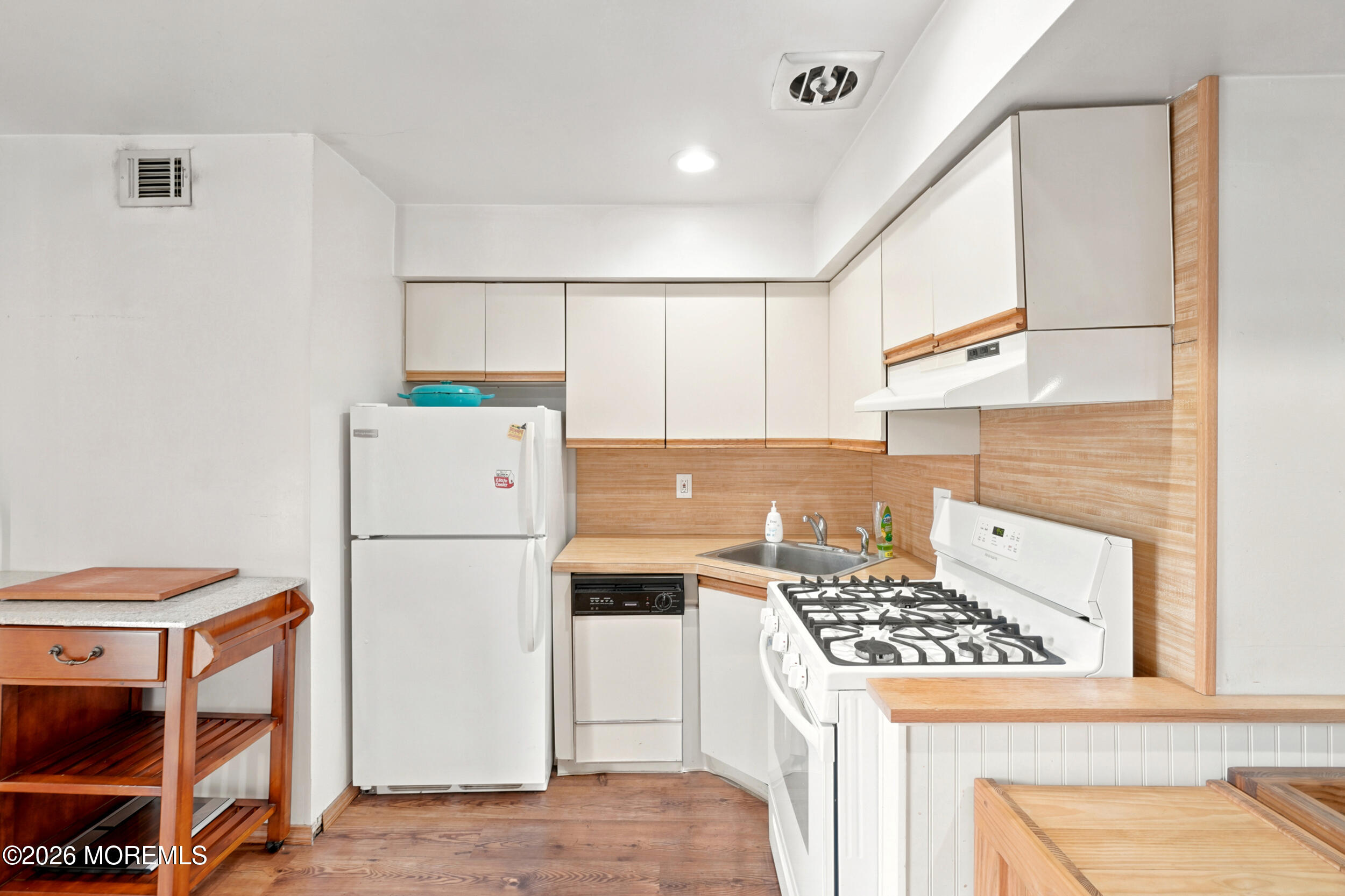 44 Judson Street Edison NJ 08837