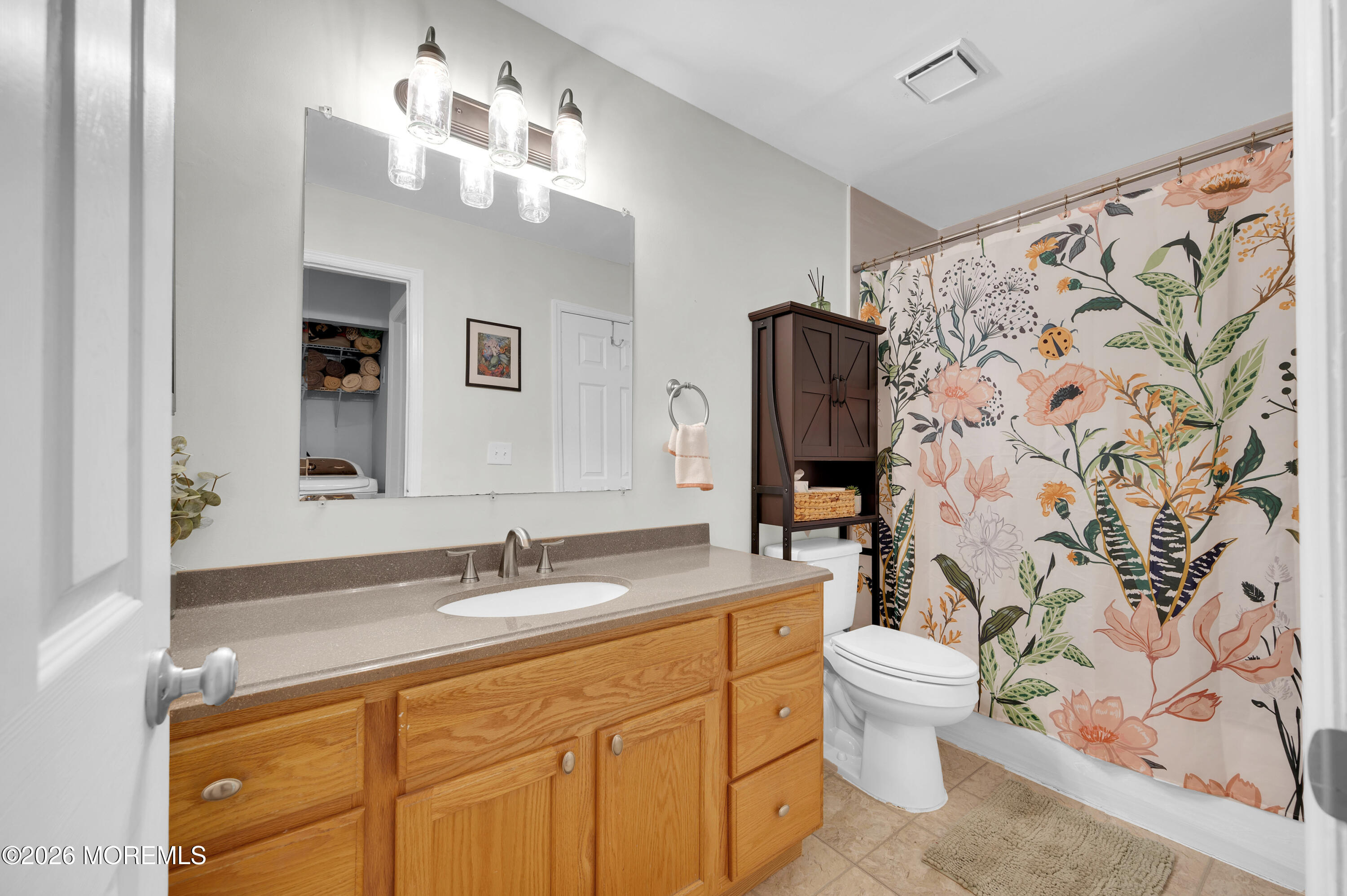 14 Whispering Oaks Way Jackson NJ 08527