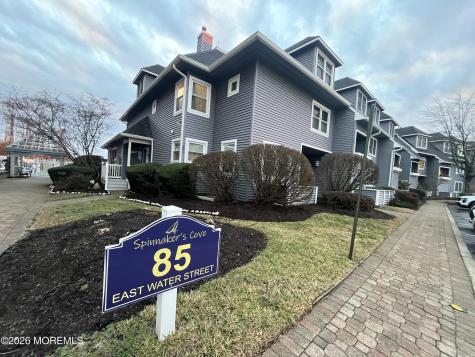 210 Spinnakers Cove Toms River NJ 08753