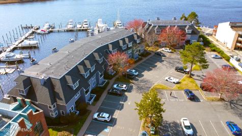 210 Spinnakers Cove Toms River NJ 08753