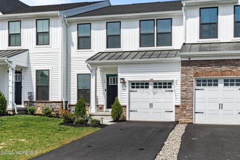 18 Rosemary Way Mount Laurel NJ 08054