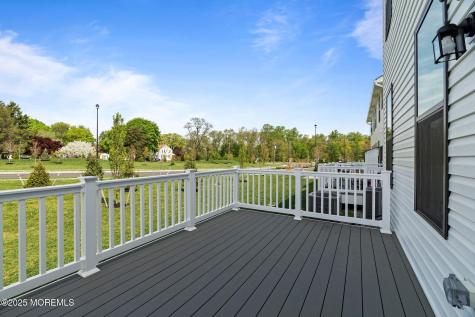18 Rosemary Way Mount Laurel NJ 08054