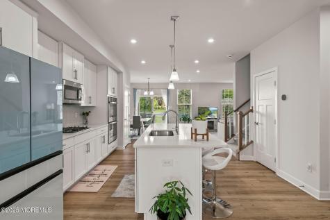 18 Rosemary Way Mount Laurel NJ 08054