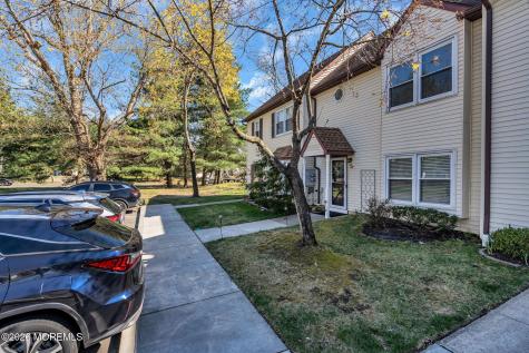 39 Independence Court Jackson NJ 08527