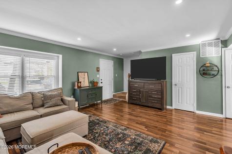 39 Independence Court Jackson NJ 08527