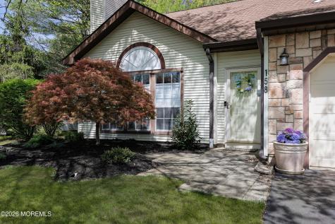 158 Colony Lane Manalapan NJ 07726
