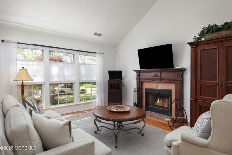 158 Colony Lane Manalapan NJ 07726