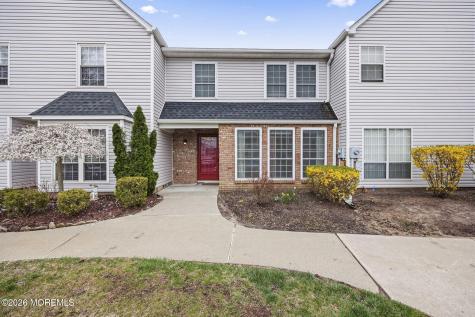 253 Colby Place Morganville NJ 07751