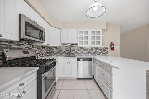 253 Colby Place Morganville NJ 07751