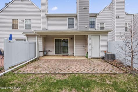 253 Colby Place Morganville NJ 07751