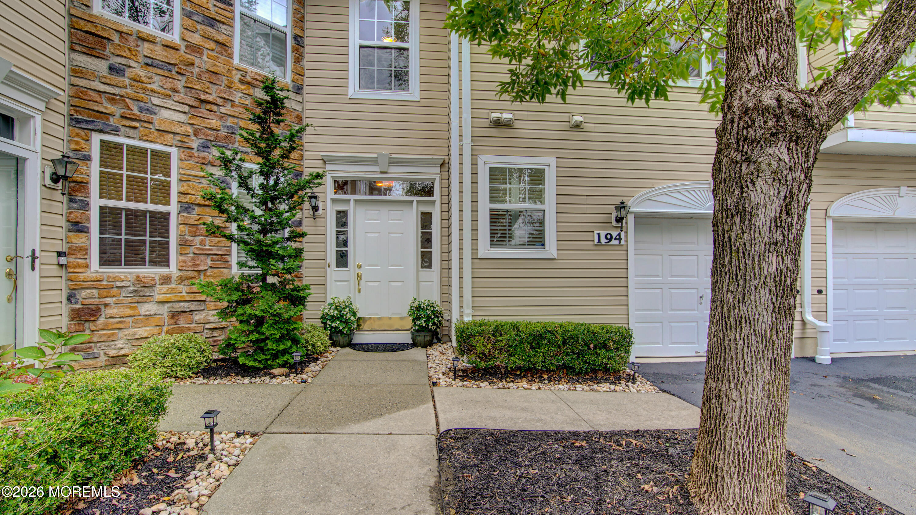194 Shinnecock Drive Manalapan NJ 07726