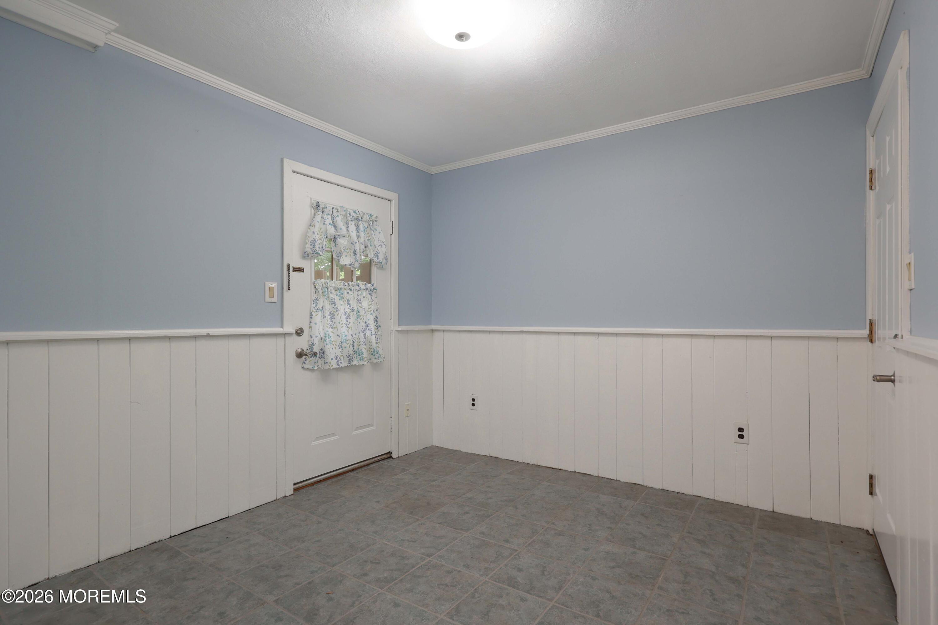 7 Wren Way Howell NJ 07731