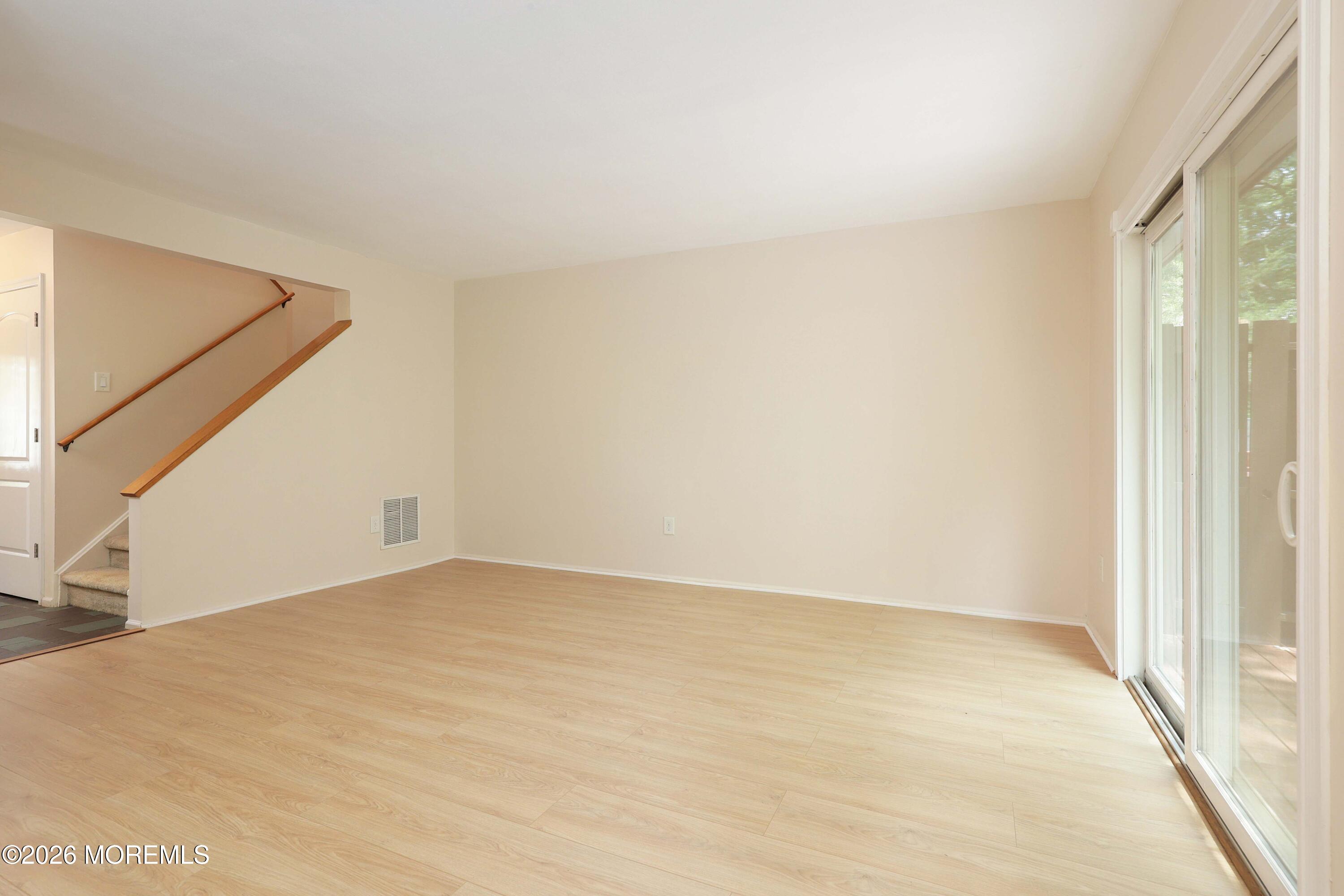 7 Wren Way Howell NJ 07731