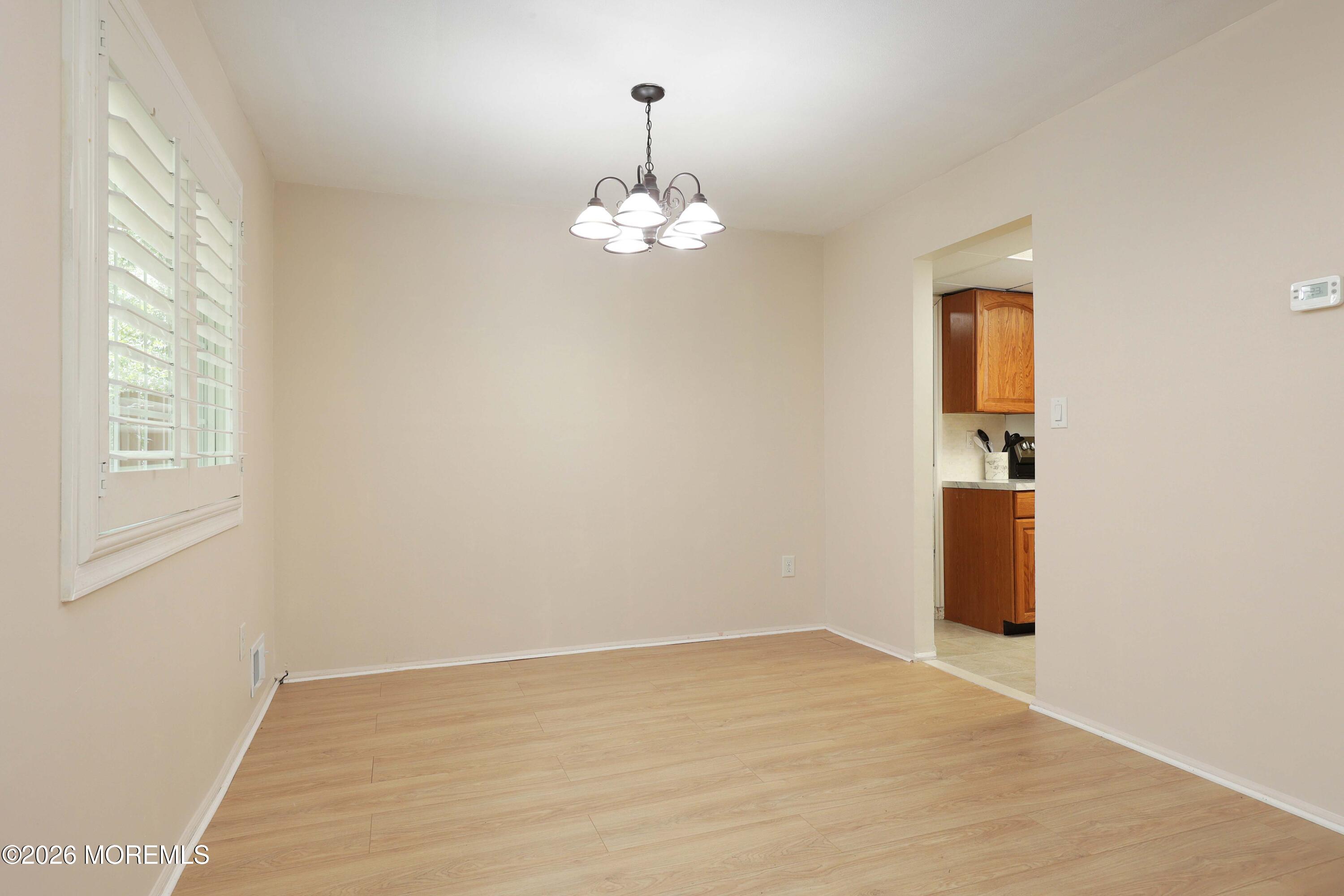 7 Wren Way Howell NJ 07731