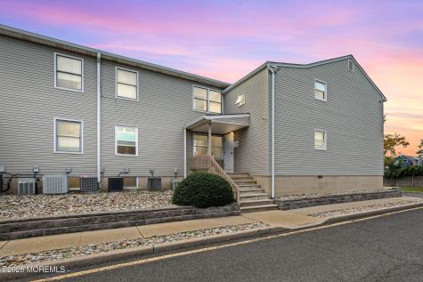 213 Main Street Keansburg NJ 07734