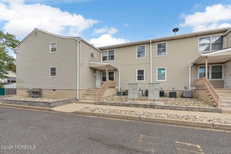 213 Main Street Keansburg NJ 07734