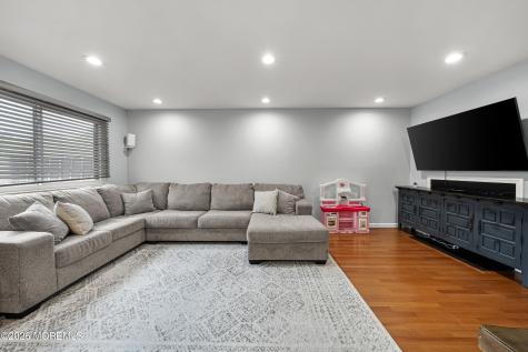 20 Arrowsmith Court Matawan NJ 07747