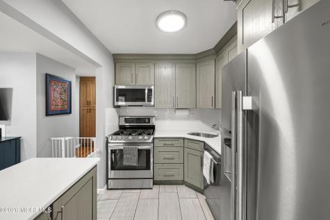 20 Arrowsmith Court Matawan NJ 07747