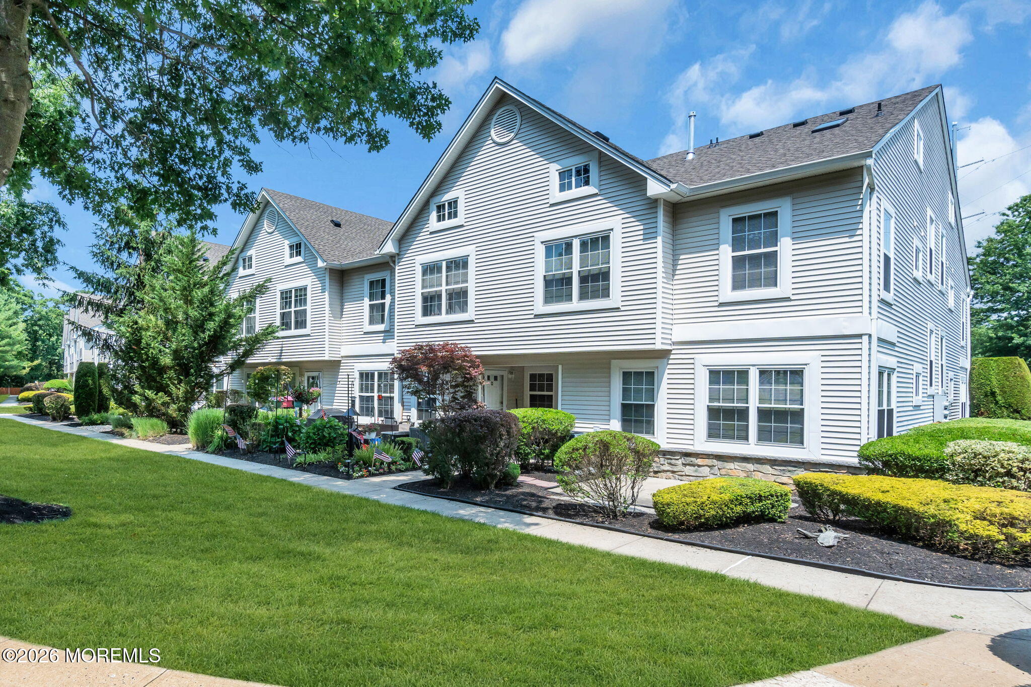 21 Forrest Court Tinton Falls NJ 07753