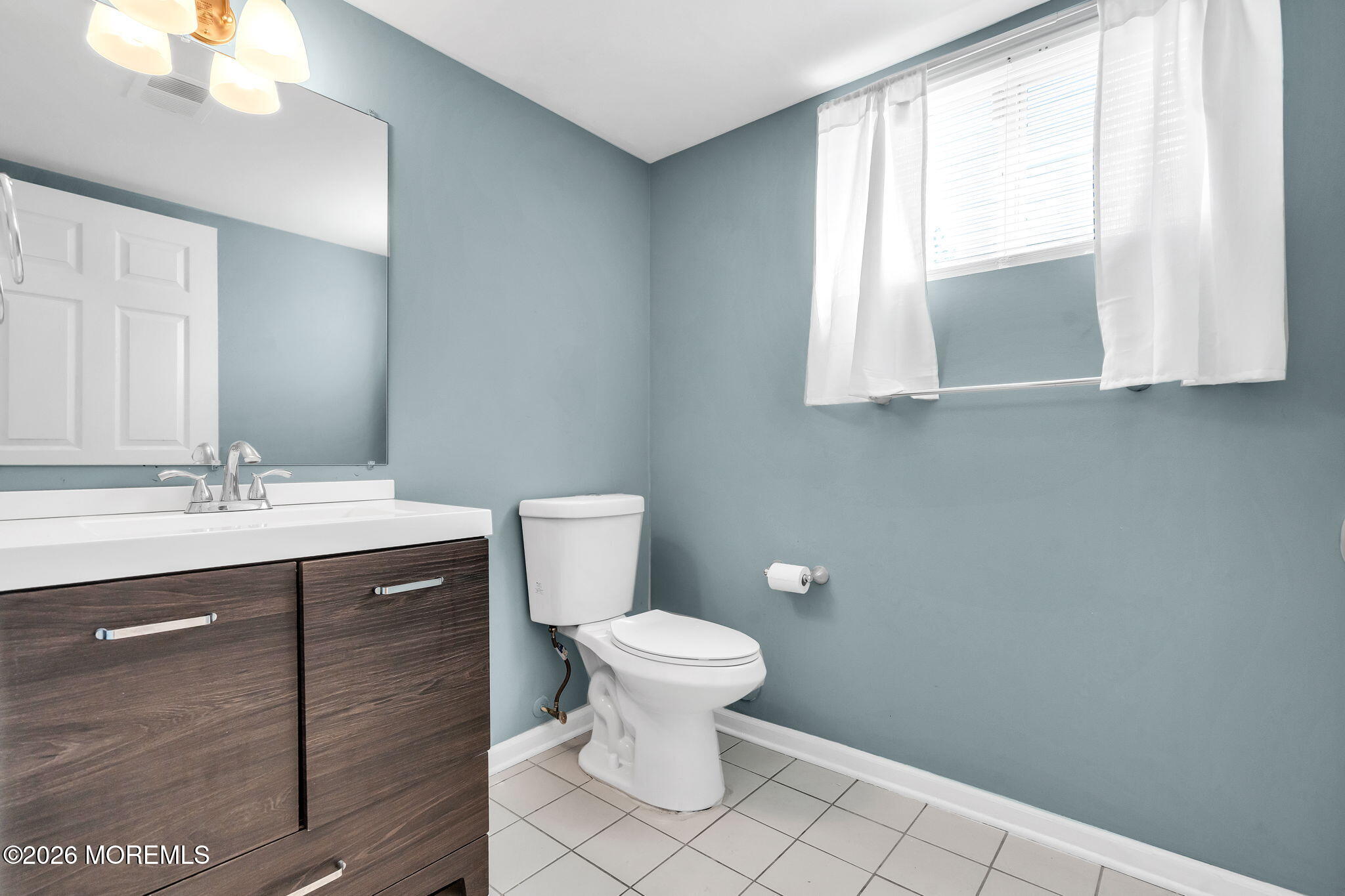 21 Forrest Court Tinton Falls NJ 07753