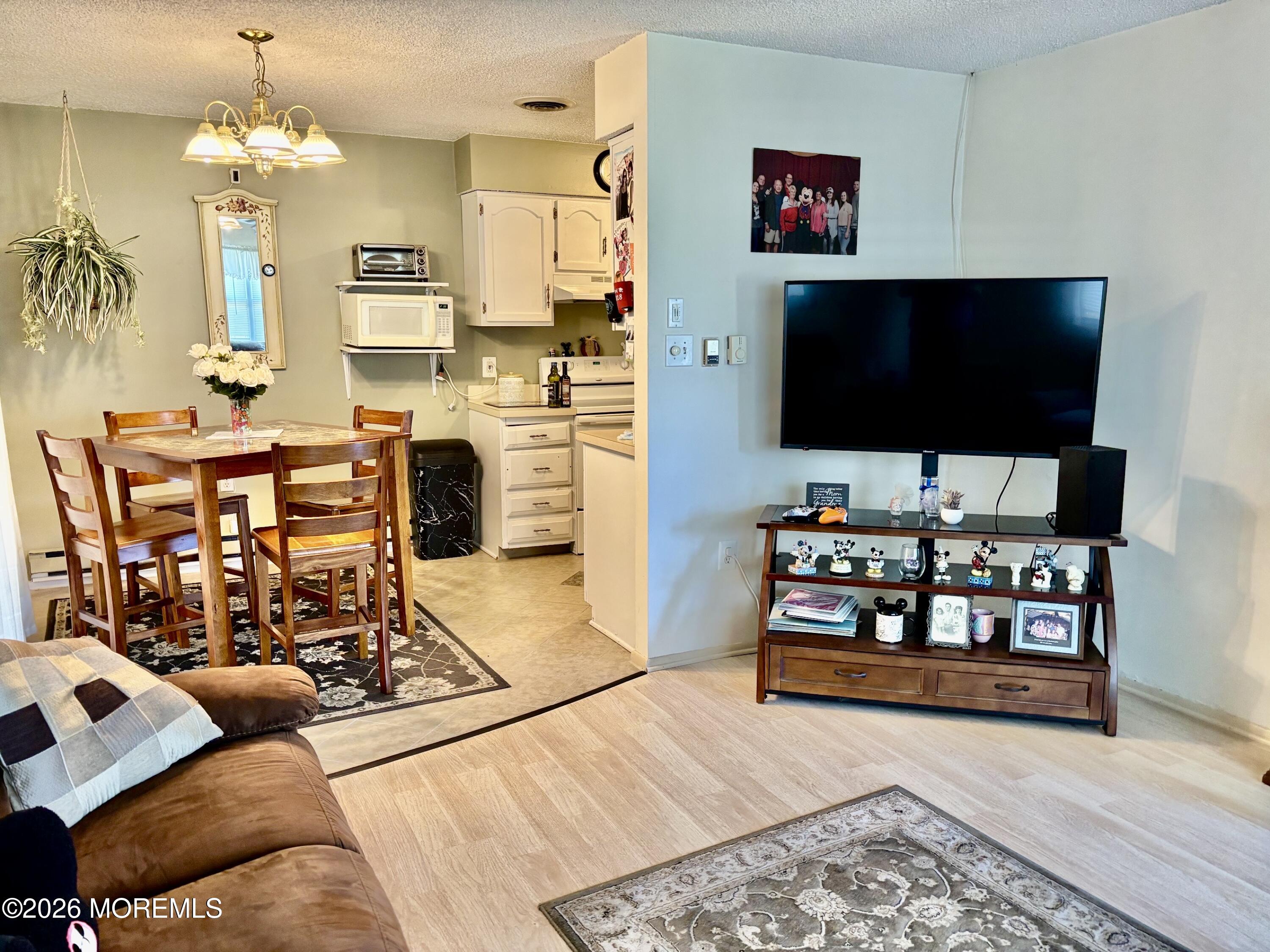 33 Mediterranean Court Barnegat NJ 08005