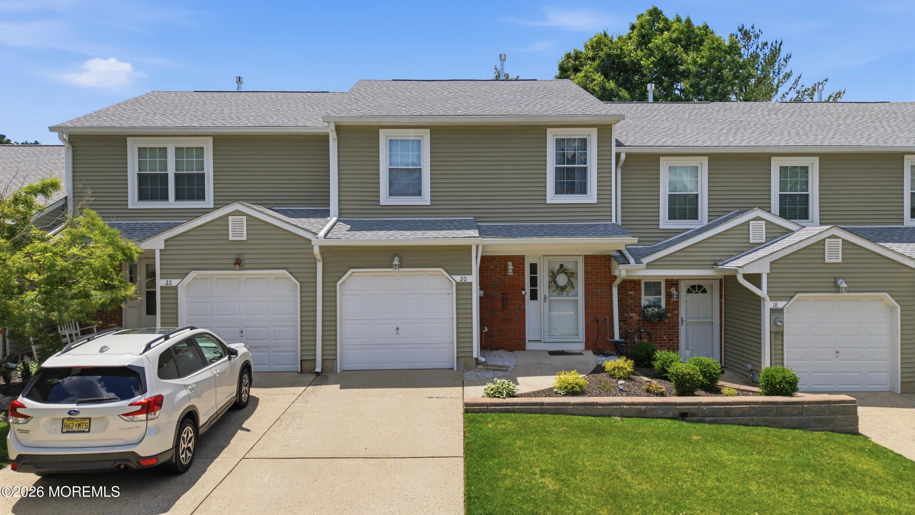 20 Oak Lane Eatontown NJ 07724