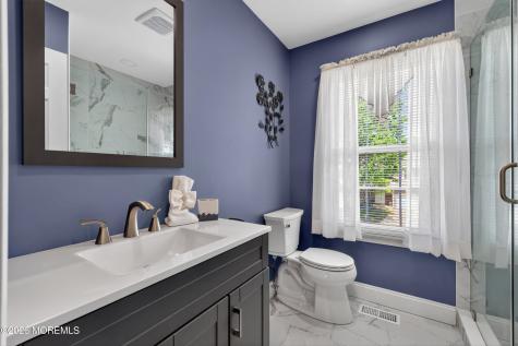 20 Oak Lane Eatontown NJ 07724
