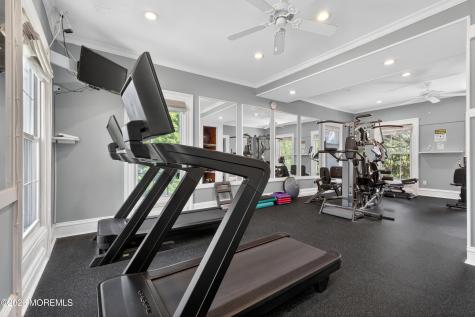 20 Oak Lane Eatontown NJ 07724